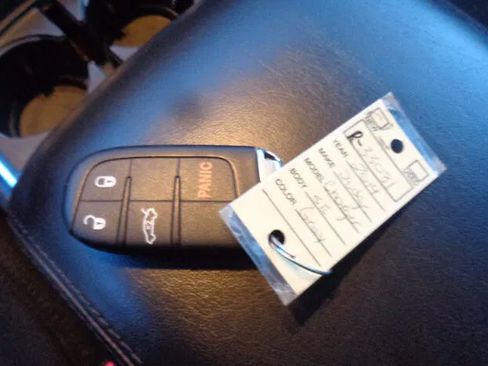 Used 2014 Dodge Charger SE w/ Sport Appearance Group RWD image 17