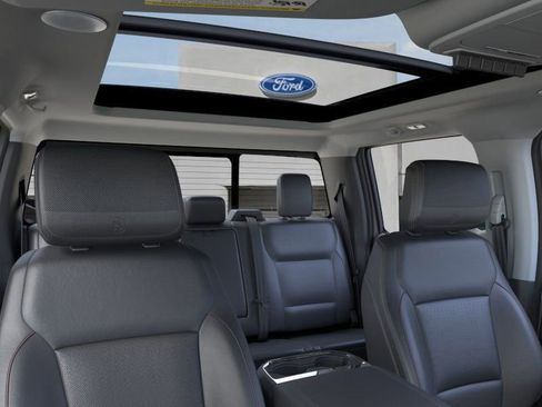 New 2026 Ford F250 Lariat w/ Black Appearance Package image 22