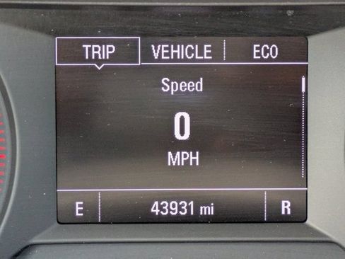 Used 2021 Chevrolet TrailBlazer LS FWD image 26