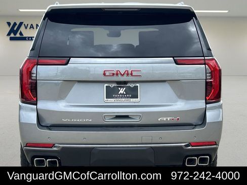 New 2026 GMC Yukon XL AT4 w/ AT4 Premium Plus Package AWD/4WD image 4