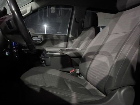 Certified 2021 Chevrolet Silverado 1500 LT AWD/4WD image 8