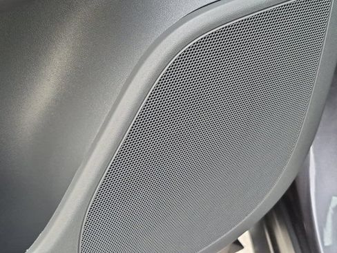 Used 2025 Lexus RZ 300e w/ Accessory Package (2T) FWD image 16