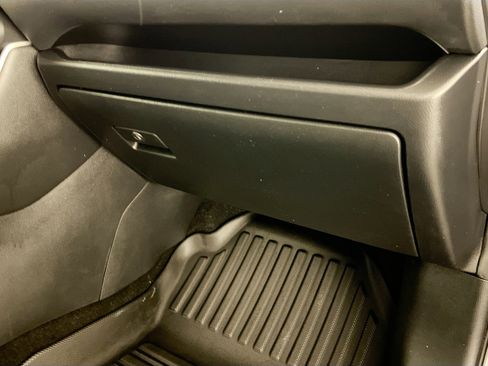 Used 2024 Toyota RAV4 XLE w/ Convenience Package image 35