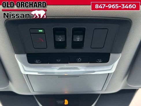 Used 2022 Nissan Pathfinder SL w/ SL Premium Package image 17