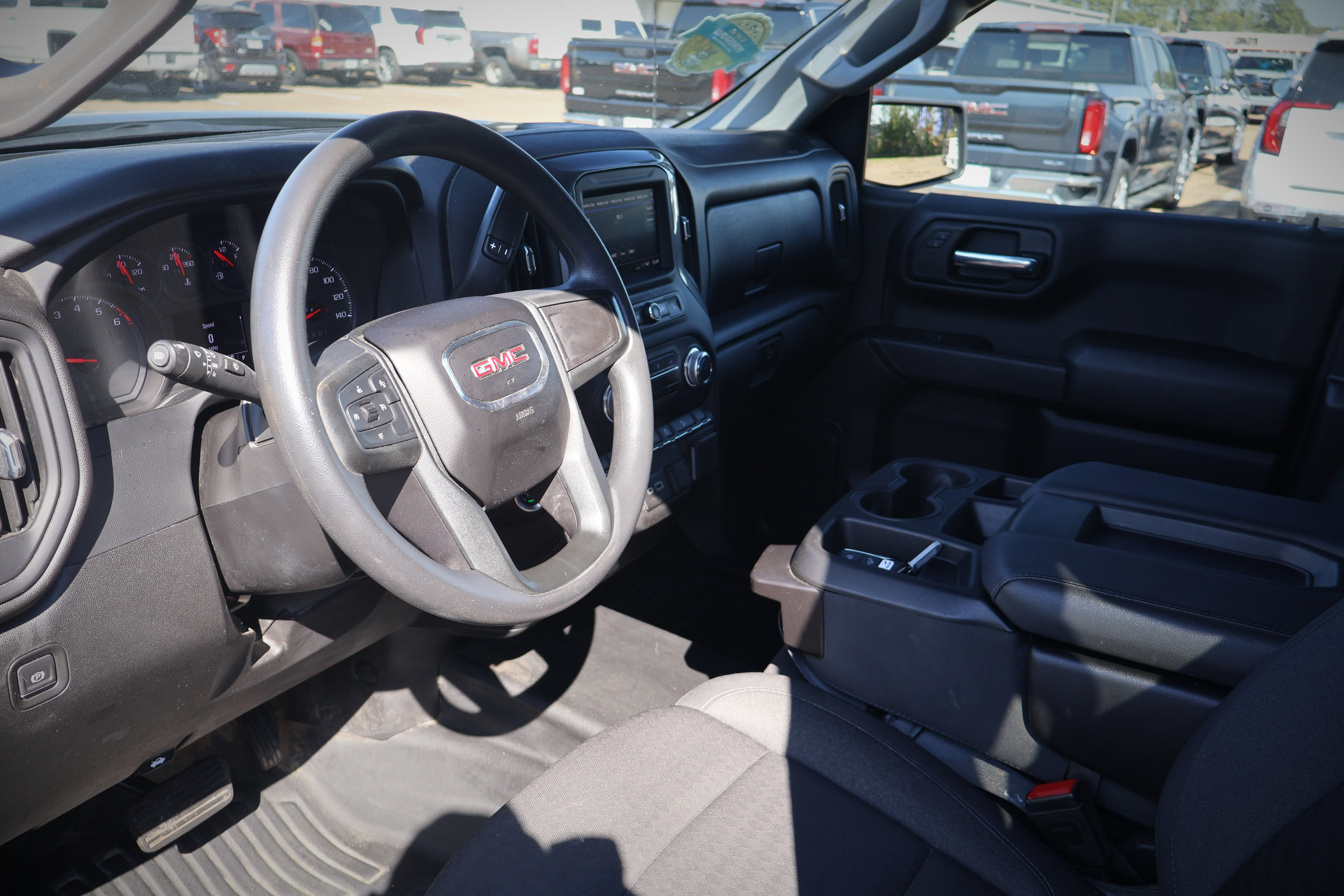 Used 2024 GMC Sierra 1500 Pro AWD/4WD image 11