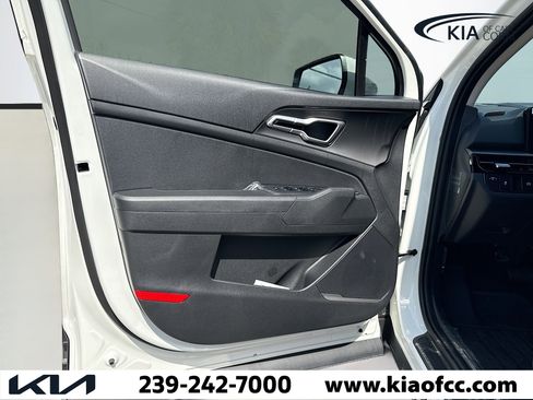 New 2026 Kia Sportage LX image 19