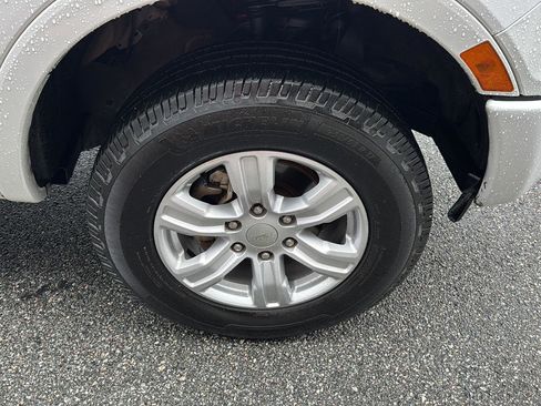 Used 2022 Ford Ranger XLT image 33