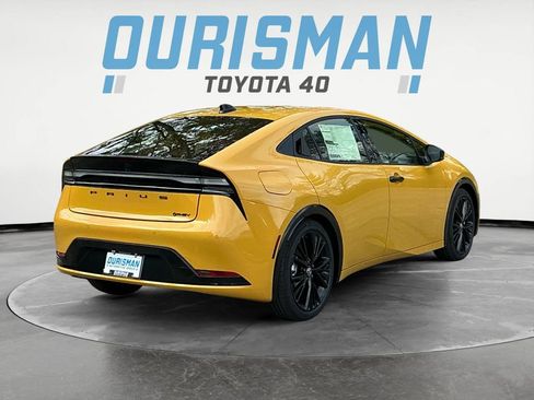 New 2026 Toyota Prius Plug-In Hybrid image 6