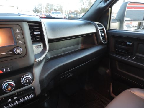 Used 2023 RAM 3500 Tradesman w/ Max Tow Package image 10