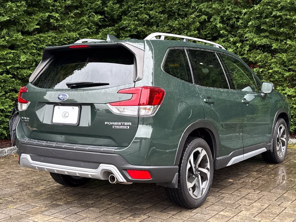 Used 2023 Subaru Forester Touring AWD/4WD image 6