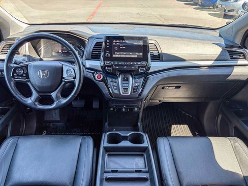 Used 2023 Honda Odyssey Touring image 12