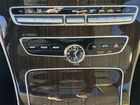 Used 2019 Mercedes-Benz C 300 Sedan image 48