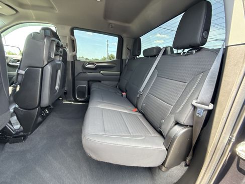 Used 2023 Chevrolet Silverado 1500 LT AWD/4WD image 25