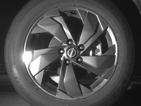 Used 2025 Nissan Rogue SV image 13