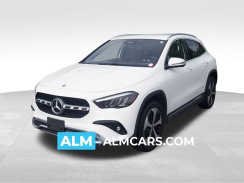 Used 2025 Mercedes-Benz GLA 250 image 1