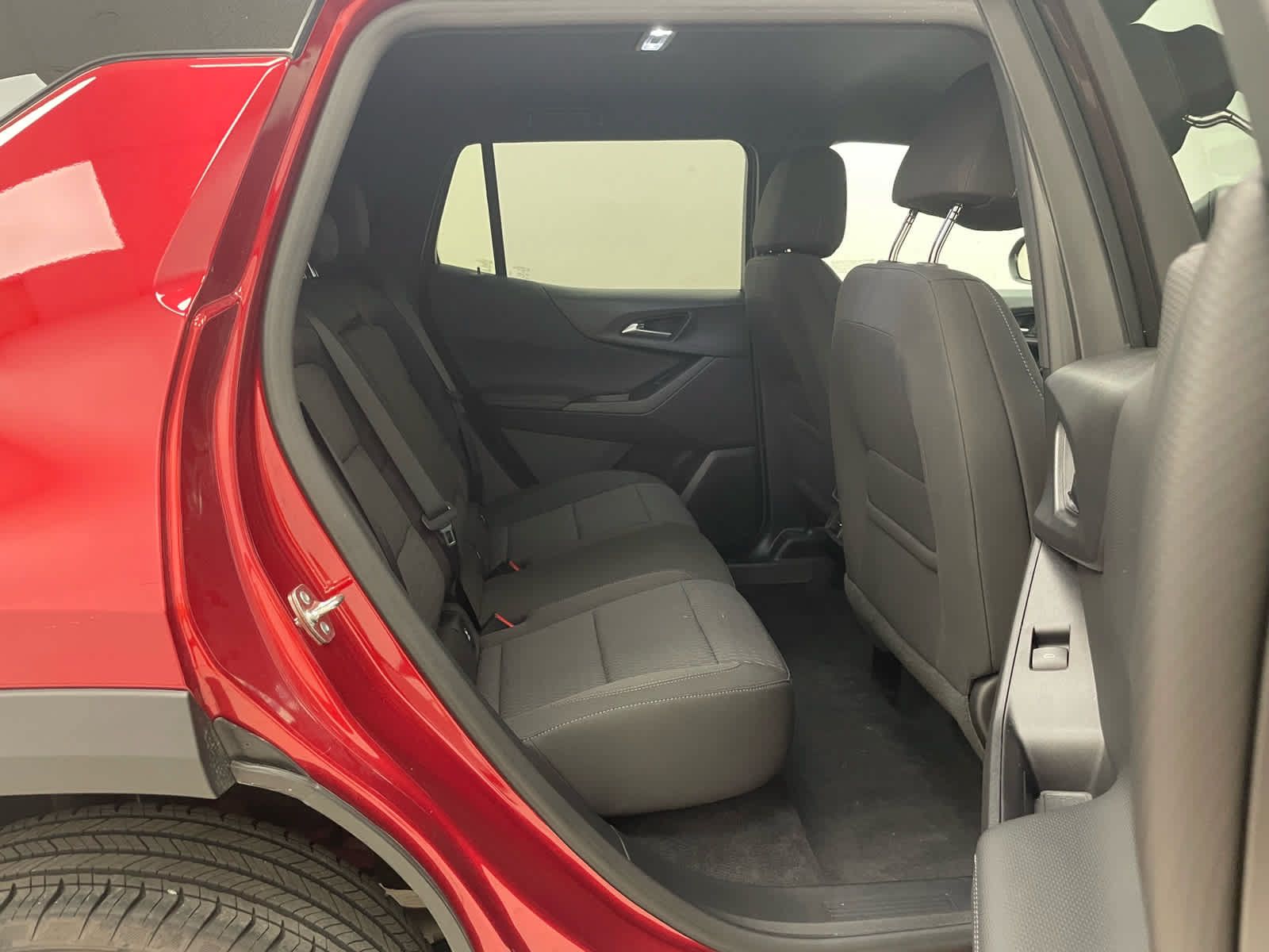New 2026 Chevrolet Equinox LT w/ Safety and Technology Package AWD/4WD image 12