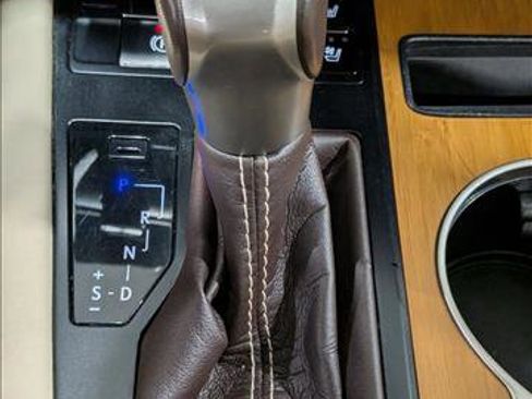 Used 2020 Lexus RX 450h AWD w/ Premium Package image 14