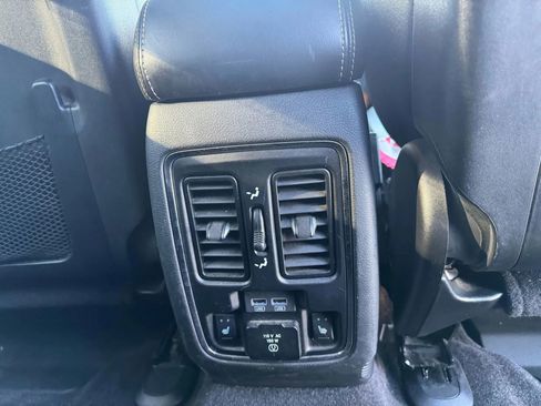 Used 2017 Jeep Grand Cherokee Limited w/ Trailer Tow Group IV image 47