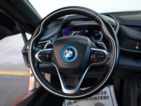 Used 2017 BMW i8 image 28
