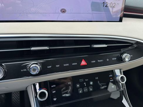 New 2026 Genesis GV70 2.5T AWD/4WD image 22