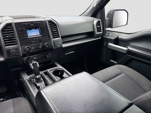 Used 2018 Ford F150 XLT w/ Equipment Group 301A Mid AWD/4WD image 21