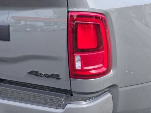 New 2026 RAM 3500 Laramie AWD/4WD image 20
