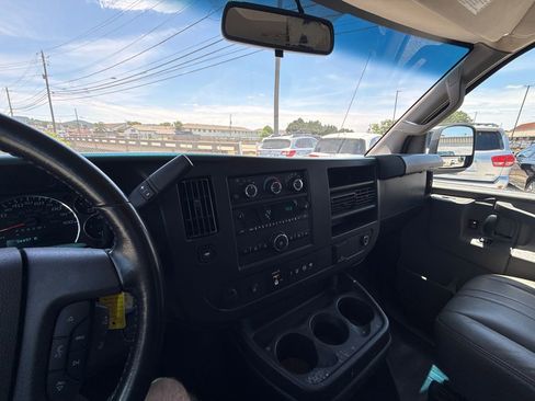 Used 2020 Chevrolet Express 2500 w/ Driver Convenience Package RWD image 22