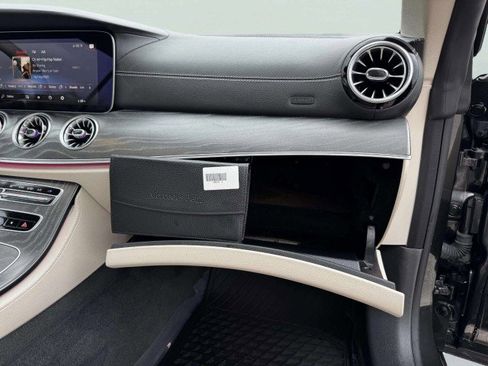 Used 2023 Mercedes-Benz E 450 4MATIC Cabriolet image 44