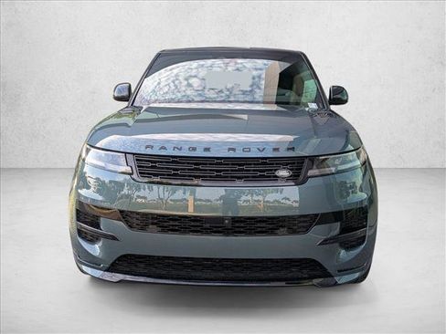 Used 2026 Land Rover Range Rover Sport Dynamic SE AWD/4WD image 2