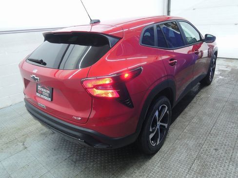 New 2026 Chevrolet Trax RS image 10