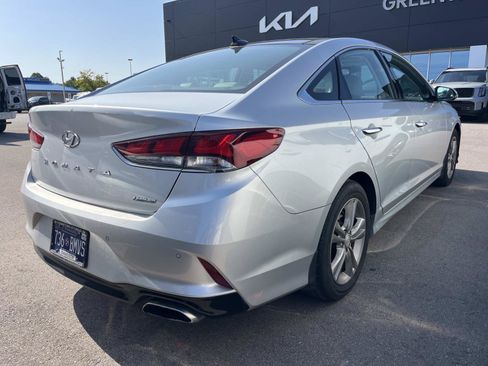 Used 2018 Hyundai Sonata Limited w/ Ultimate Package 07 FWD image 2