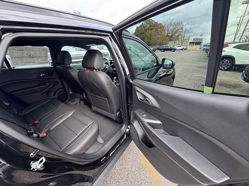 New 2026 Chevrolet Trax RS w/ Driver Confidence Package image 21