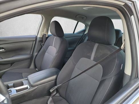 Used 2024 Nissan Sentra SV w/ Trunk Package FWD image 9