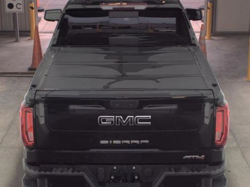 Used 2019 GMC Sierra 1500 AT4 w/ AT4 Premium Package AWD/4WD image 5