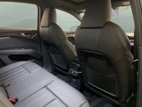 Used 2024 Audi Q4 e-tron Premium Plus w/ Premium Plus image 21