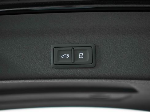 New 2025 Audi A6 Premium Plus image 33