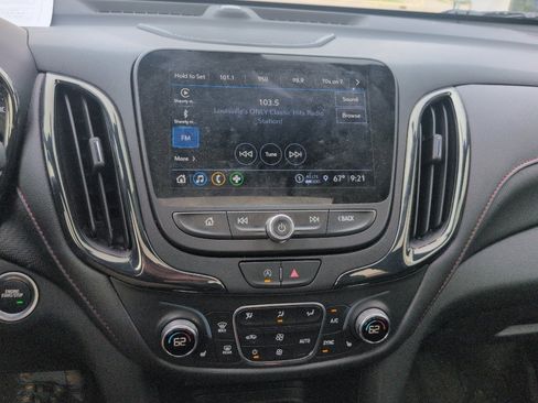 Used 2023 Chevrolet Equinox RS w/ RS Leather Package AWD/4WD image 9