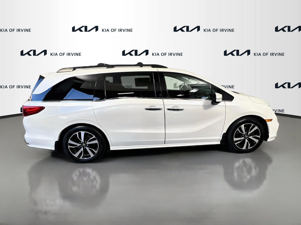 Used 2018 Honda Odyssey Elite image 8