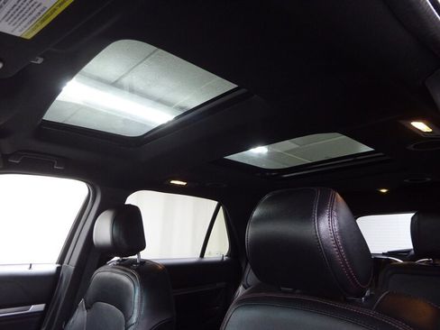 Used 2016 Ford Explorer Sport w/ Equipment Group 401A image 19