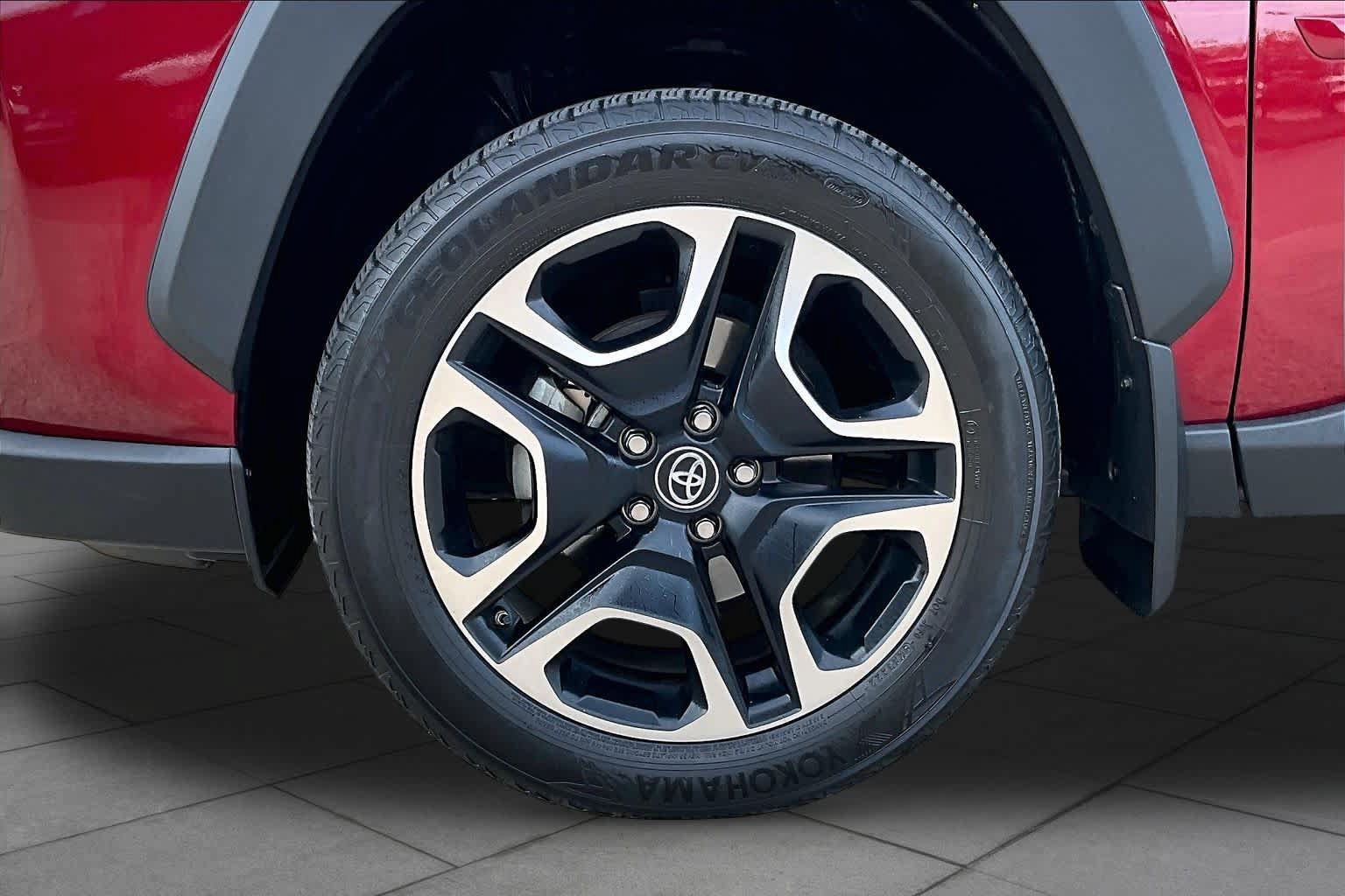 Used 2019 Toyota RAV4 Adventure w/ All Weather Liner Package AWD/4WD image 10