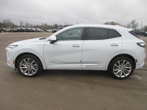 New 2026 Buick Envision Avenir image 9