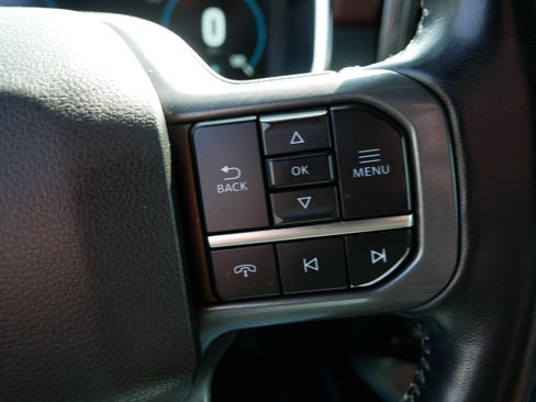 Used 2022 Ford F150 Lariat AWD/4WD image 27