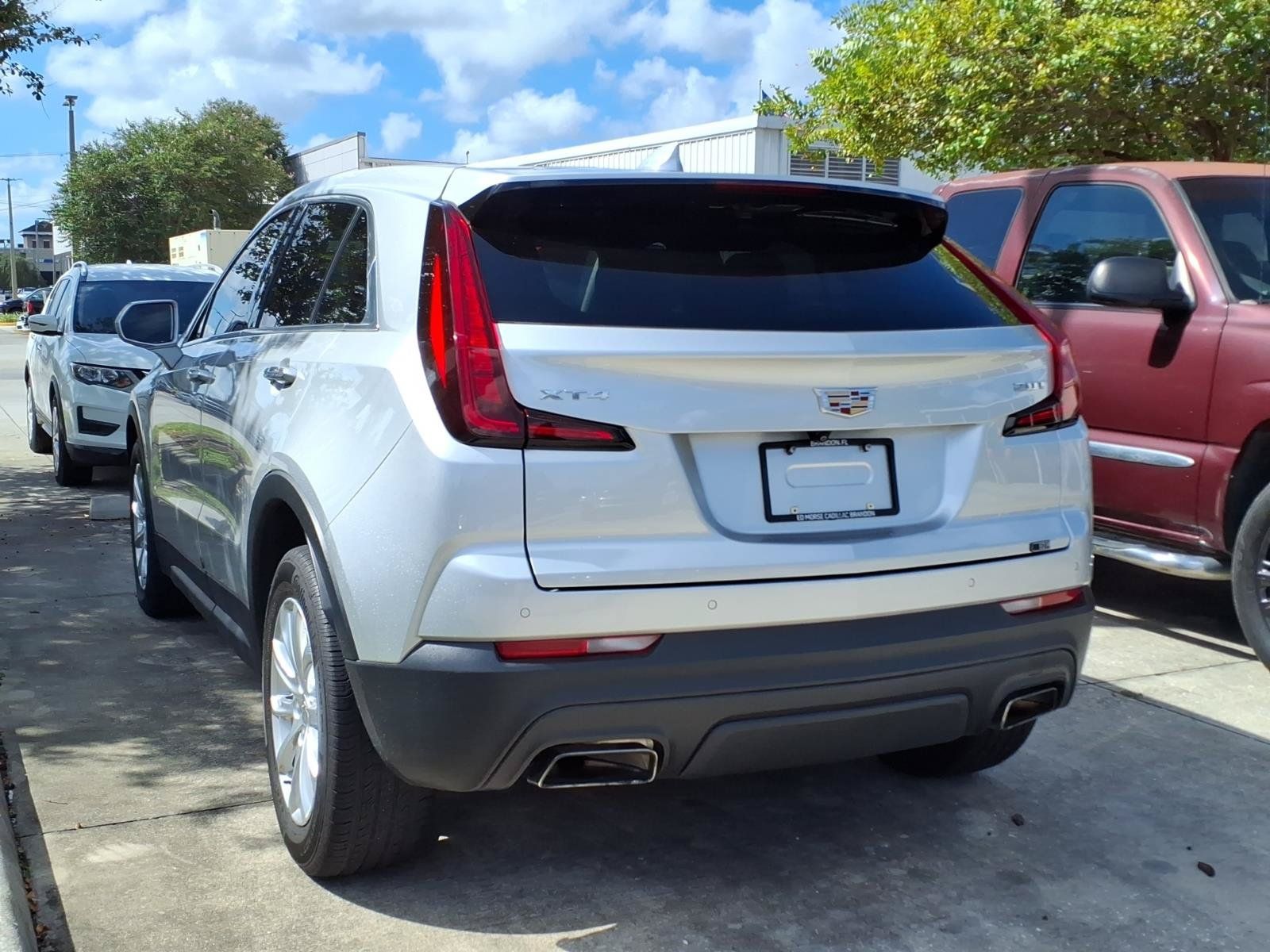Used 2019 Cadillac XT4 Luxury FWD image 9