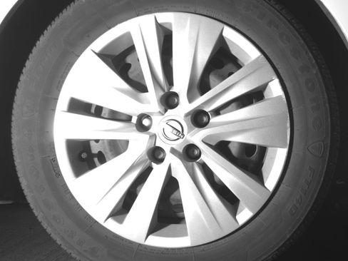 Used 2025 Nissan Sentra S image 13