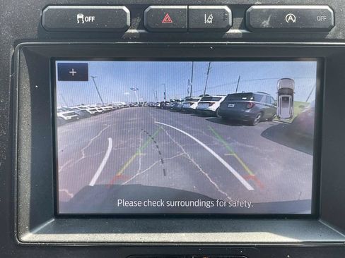 Used 2020 Ford Expedition XLT w/ Equipment Group 202A RWD image 18