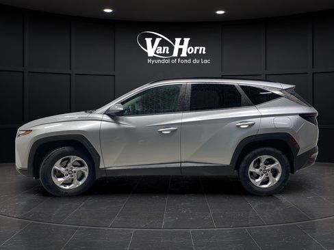 Certified 2023 Hyundai Tucson SEL w/ Winter Package AWD/4WD image 4