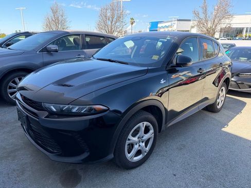 Used 2024 Dodge Hornet GT image 1