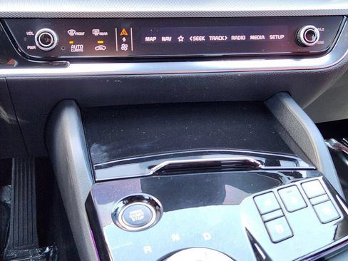 Certified 2024 Kia Sportage SX Prestige AWD/4WD image 29