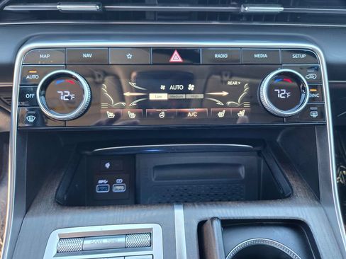 Used 2024 Genesis GV80 3.5T Prestige Signature AWD/4WD image 21