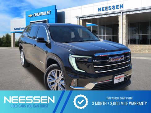 Used 2024 GMC Acadia Elevation w/ Trailering Package image 1